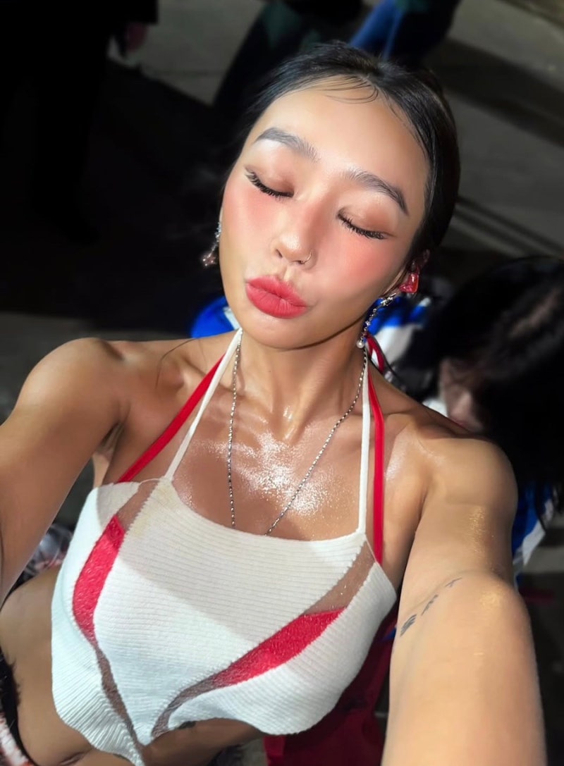 씨스타 효린 비키니 입고 물에 젖은 모습 아찔한 글래머 몸매 프로필 나이 학벌