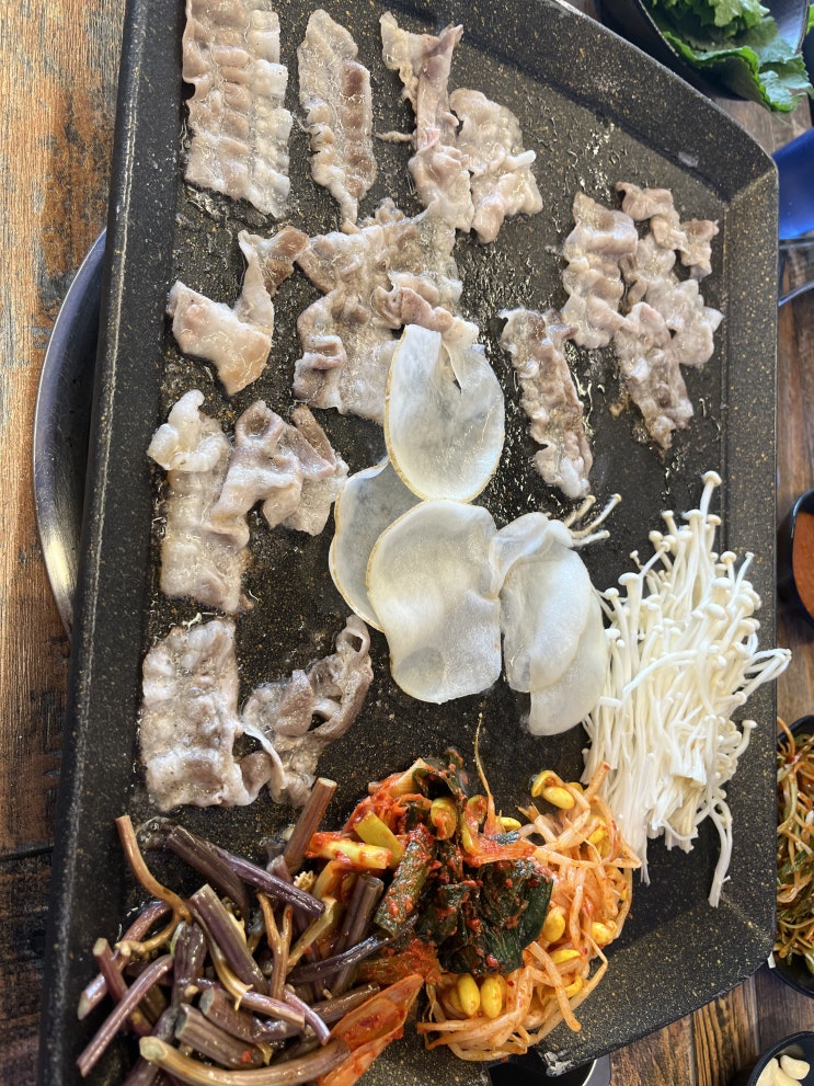  주말일기(대패삼겹살, 짐빔 1리터, 스팸 포 미, 명품 옷걸이, 문어와 물미역, 달빛유자)