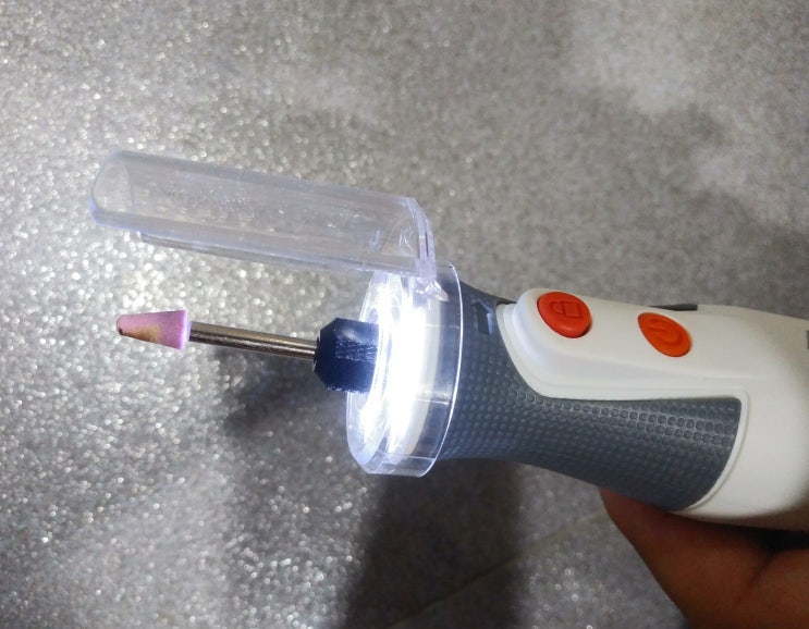솔리드 충전 미니그라인더 8V 조각기 S-MG08 특징과 사용후기 솔리드 충전 미니그라인더 8V 조각기 S-MG08 특징과 사용후기