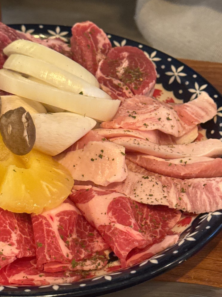  [권선동] 우리동네 찐 이베리코 맛집 발견! _'복개천그릴'