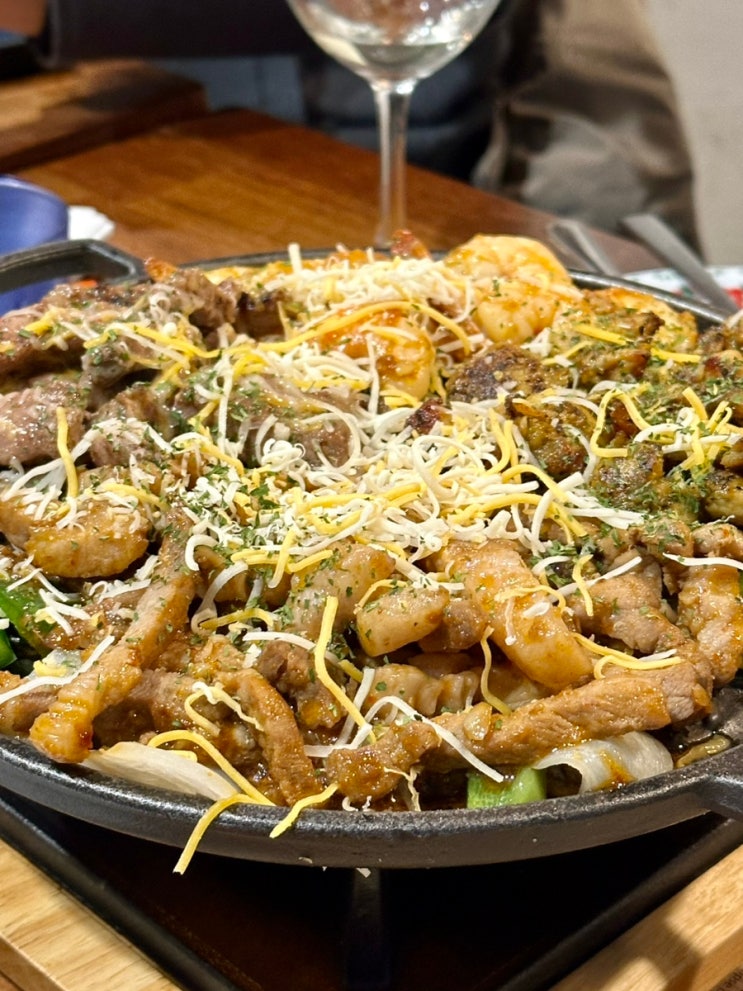  [수원/영통] 철쿡_요새 MZ 회식은 여기서! 타코 잘하는 양식퓨전술집 회돈내산 방문 후기 (쏘쏘)