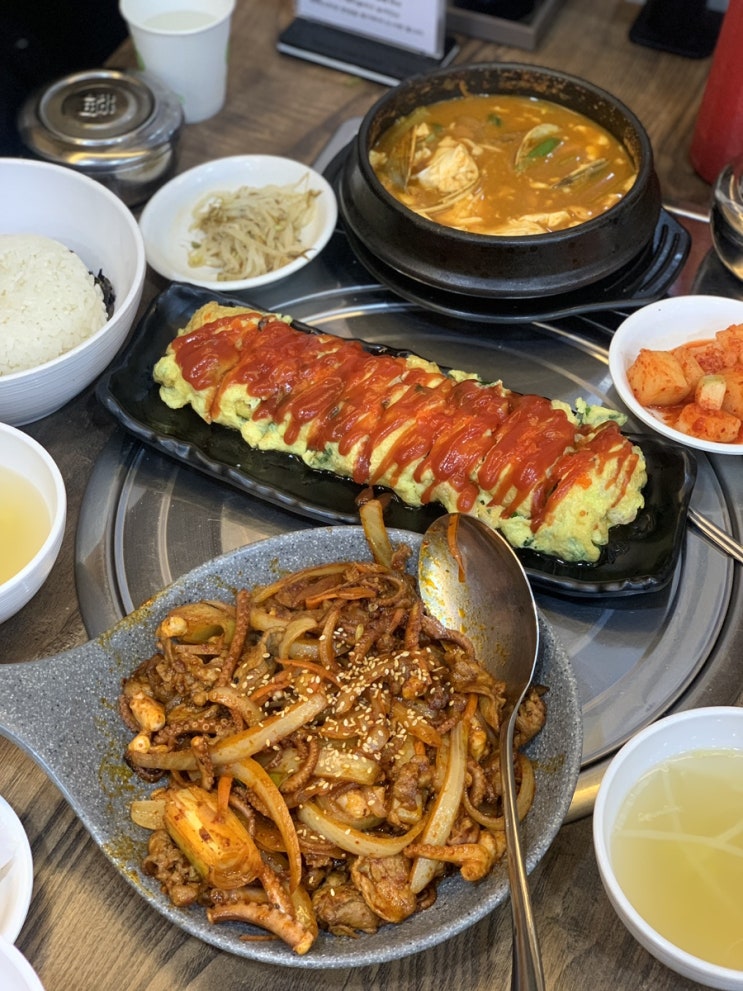  불향 가득한 여의도 맛집 ‘오삼볶음집 서울여의도점’