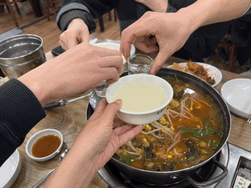  수원 고색동 24시 해장국, 감자탕 ‘1인자24시감자탕뼈해장국’