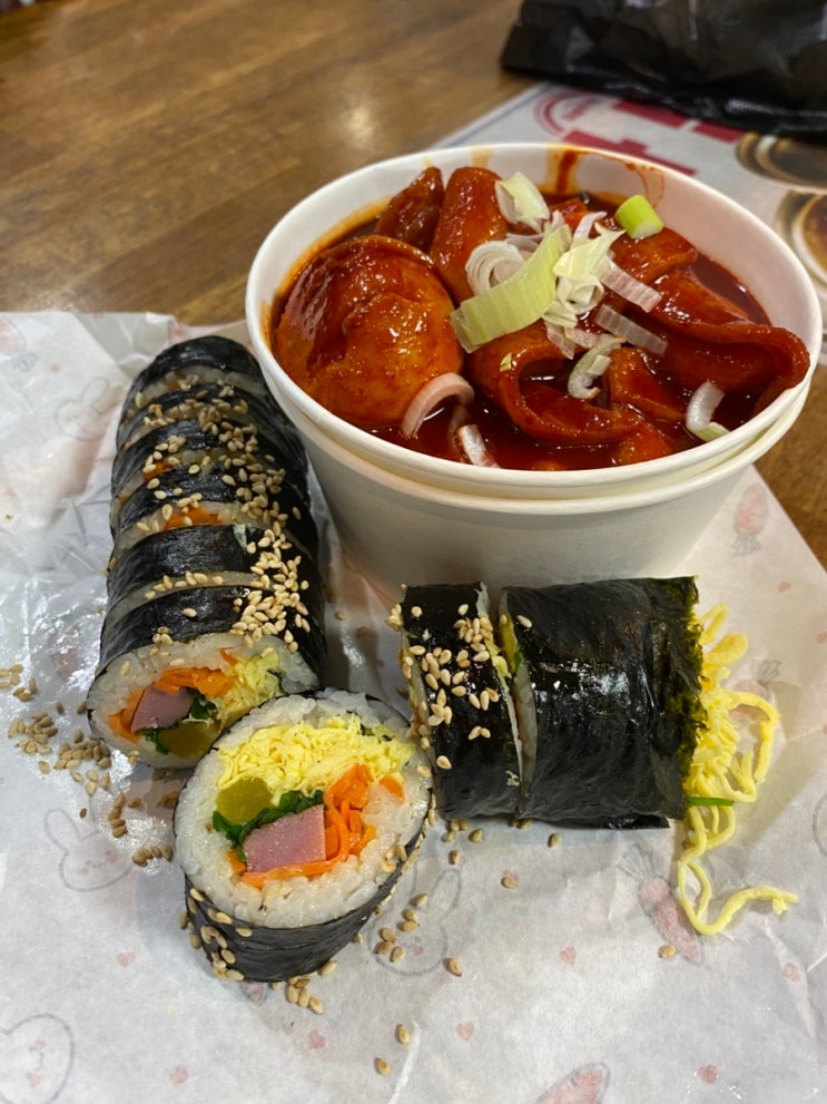  군산 시장김밥2호점 구시장 청년몰맛집 주중 들리기좋은 군산여행맛집 군산분식 계란김밥 떡볶이 신영동혼밥 내돈내산맛집 군산현지인맛집