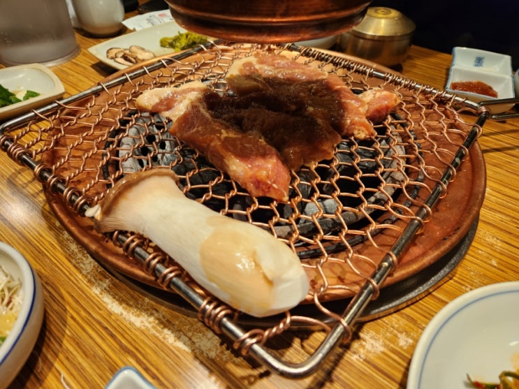 명동역 고기집 왕비집 명동본점, 숯불구이의 끝판왕! 명동역 고기집 왕비집 명동본점, 숯불구이의 끝판왕!