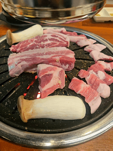  숯불구이 한돈 직접 구워주는 '남악마을 터줏돼감' 내돈내먹 후기