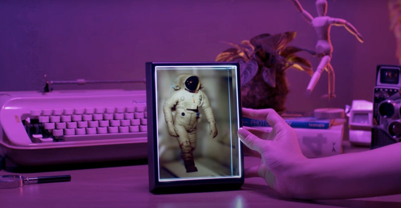 （新品）Looking Glass Portrait 個人向けの裸眼立体視ディスプレイ「Looking Glass Portrait