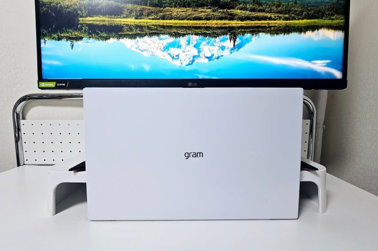  LG 그램 15인치 1년동안 메인으로 써본 후기