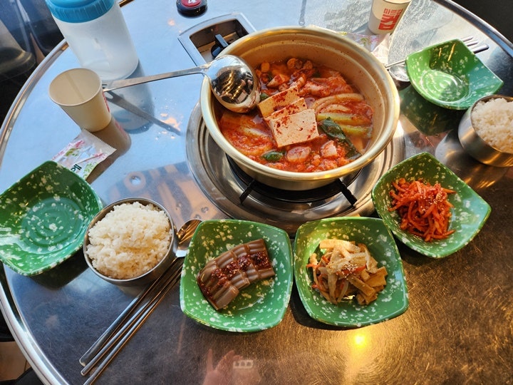 세교동 냉돈고 세마역고기집에서 삼겹살 파티