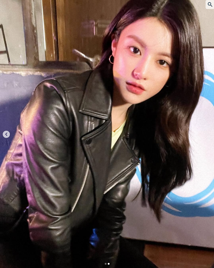  실제 사복 패션이 더 예쁜 '고윤정'