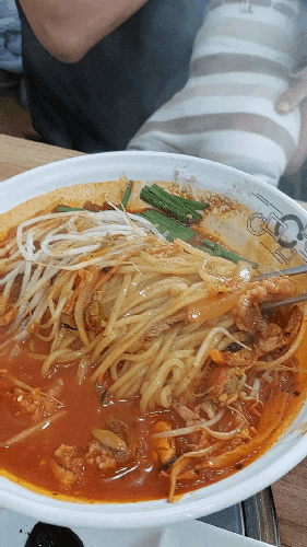  [강릉 택지 중국집] 장면옥 :: 짬뽕, 냉면, 국밥을 동시에 맛볼 수 있는 곳! 숙주차돌짬뽕, 회비빔냉면 맛집 추천