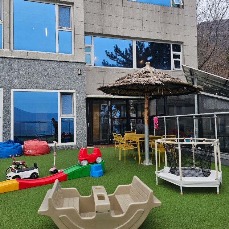  거제키즈펜션 미스터준 신축 키즈풀빌라 펜션