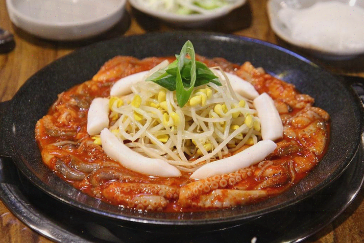  대학로 쭈부, 동료들과의 특별한 회식 경험!