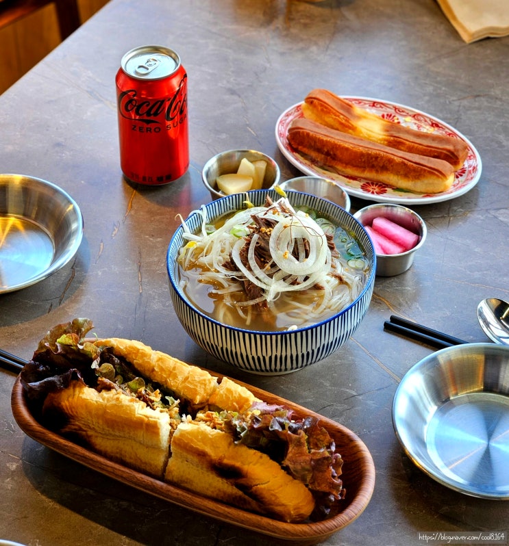  포항 영일대 맛집, 시원한 오션뷰 베트남 하노이식 쌀국수 반미 맛집, 영일대 쌀국수