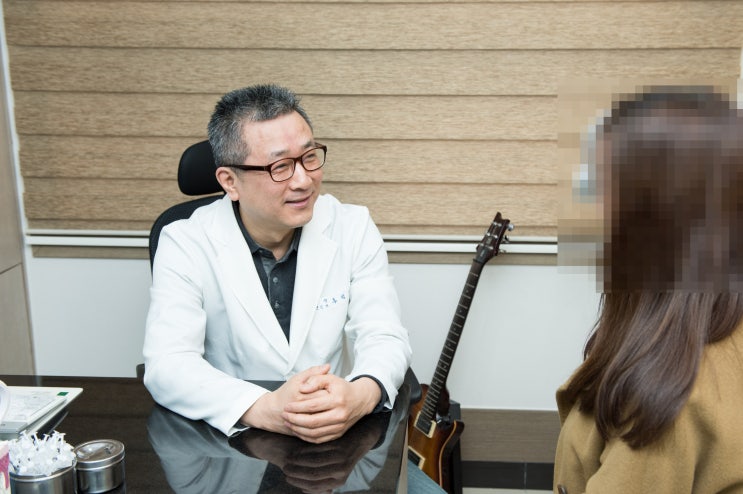  서울대입구피코토닝, 피부조직 손상없이 안전한 토닝을 받고 싶으시다면 신사동인근피부과