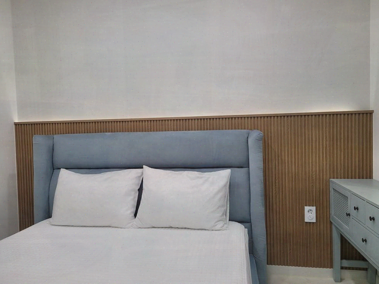  겨울 산책 후 즐기는 따뜻한 가평키즈풀빌라에서의 가족 외식