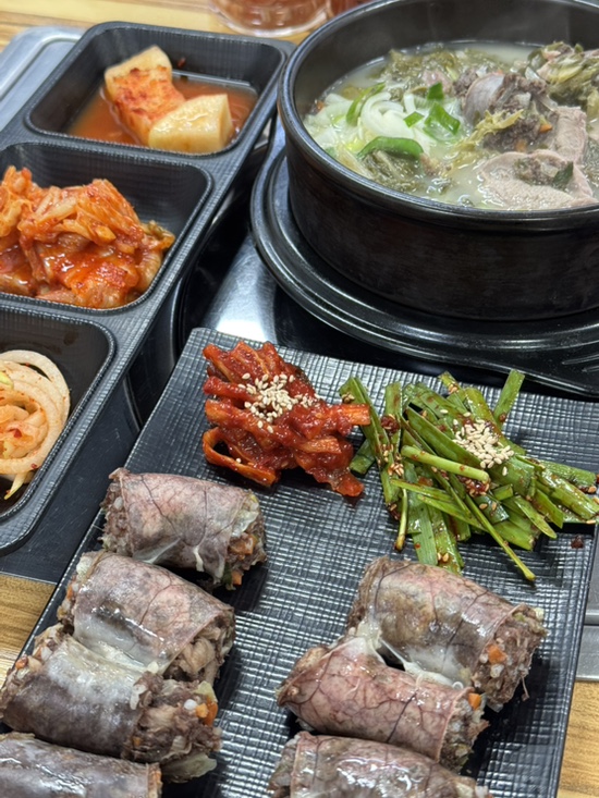 금정맛집 | 금정역 AK 근처 국밥 맛집 고기도리 금정점 리뷰