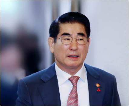 [속보] 법원, '내란 혐의' <b>김용현 보석</b> 청구 <b>기각</b>