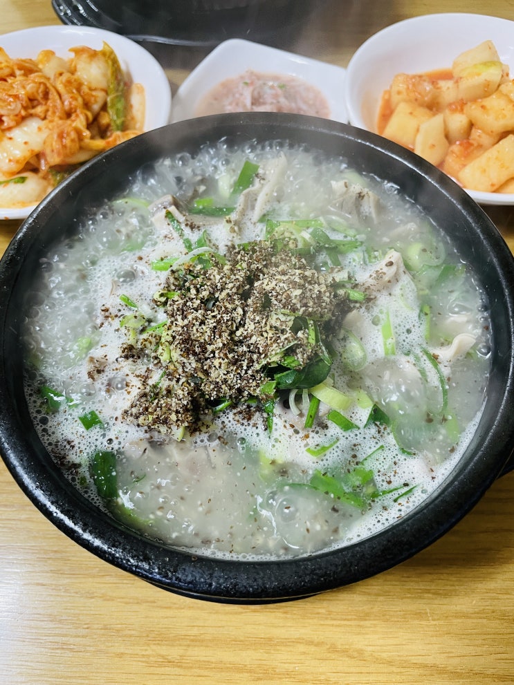  [서울역] 옛날장터국밥 할머니가 말아주는 순대국
