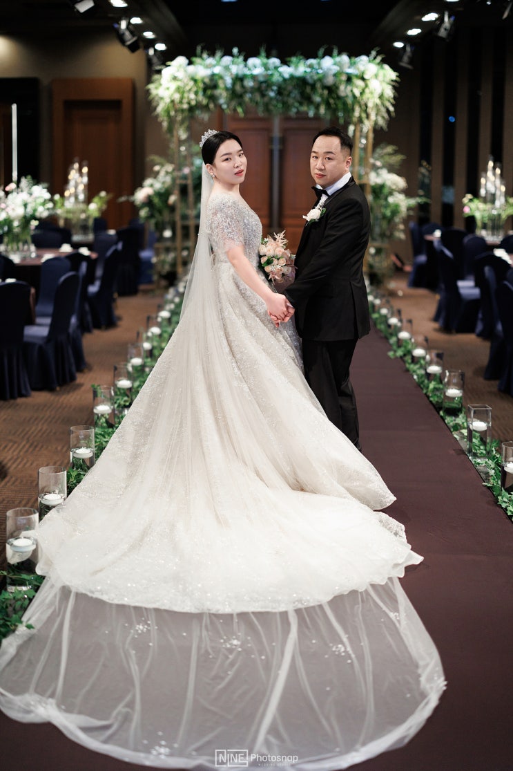 HW컨벤션(하림각) 본식스냅 촬영 후기 / 어두운홀 / 결혼식 / 웨딩 추천 HW컨벤션(하림각) 본식스냅 촬영 후기 / 어두운홀 / 결혼식 / 웨딩 추천