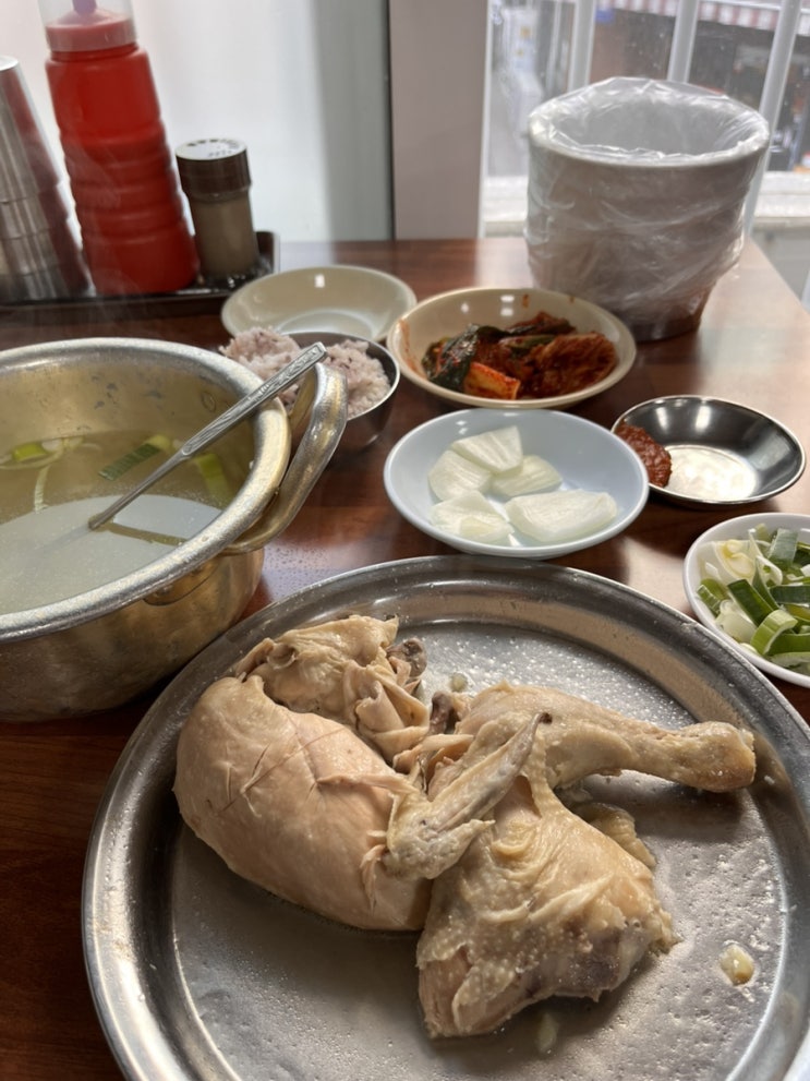  [을지로3가역/맛집] 사랑방칼국수 (since 1968) N번 방문 | 닭백숙백반 한상, 특칼국수(곱배기 날달걀칼국수)