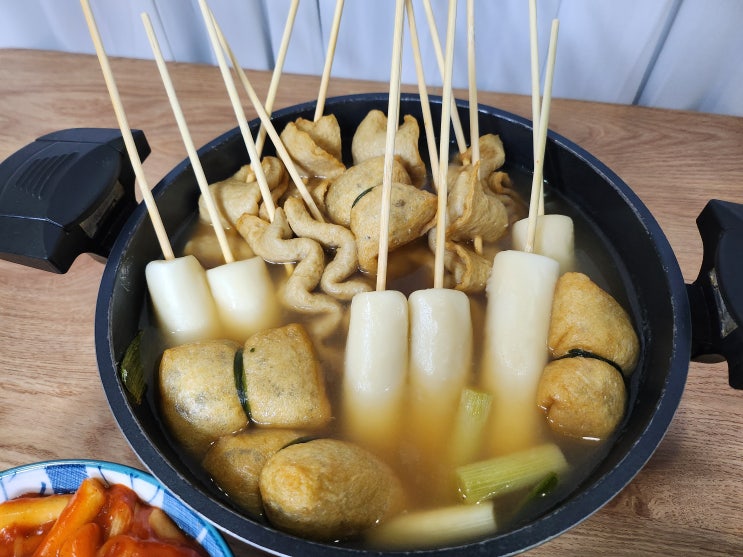 냉동 밀키트 후다닥 오뎅탕 끓이기 간편요리 물떡 만들기 건강한 건어물 건푸드 냉동 밀키트 후다닥 오뎅탕 끓이기 간편요리 물떡 만들기 건강한 건어물 건푸드