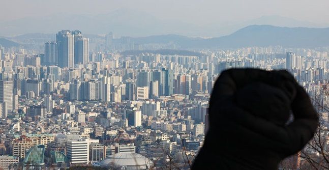 “빨리 팔아라”…PF사업장 매각 압박하는 금융당국 “빨리 팔아라”…PF사업장 매각 압박하는 금융당국
