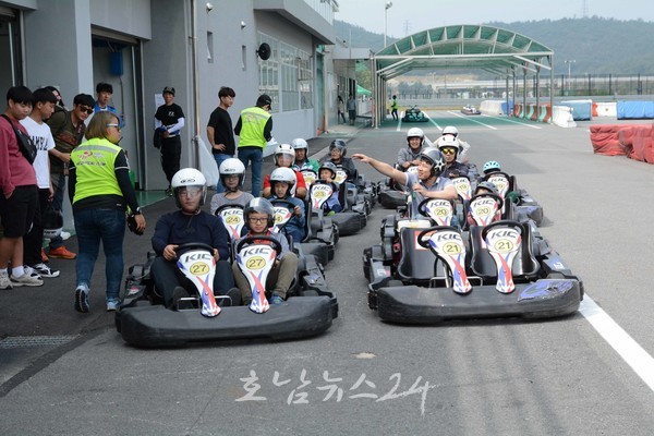  설 연휴 가족과 함께 영암에서 레저카트 타고 해남 산이정원에서 힐링하세요