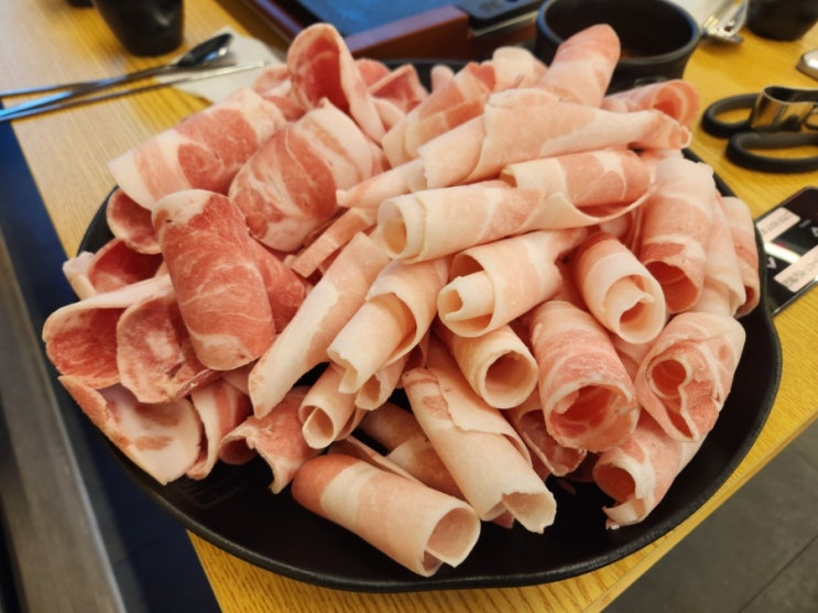 왕십리 고기집 고품격대패 본점 다녀왔어요! 왕십리 고기집 고품격대패 본점 다녀왔어요!