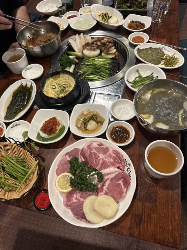  울산남구맛집 고기 퀄리티부터 냉면까지 맛내음왕소금구이 공업탑점