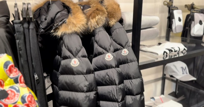 [MONCLER] 여주 아울렛 몽클레어 리얼 퍼 클루니 블랙 입고