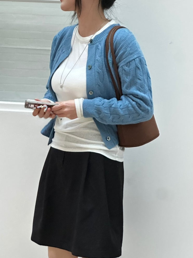  유튜버 잉화 홈바디띵즈 여자 가디건 코디 I 여자 기본티 추천