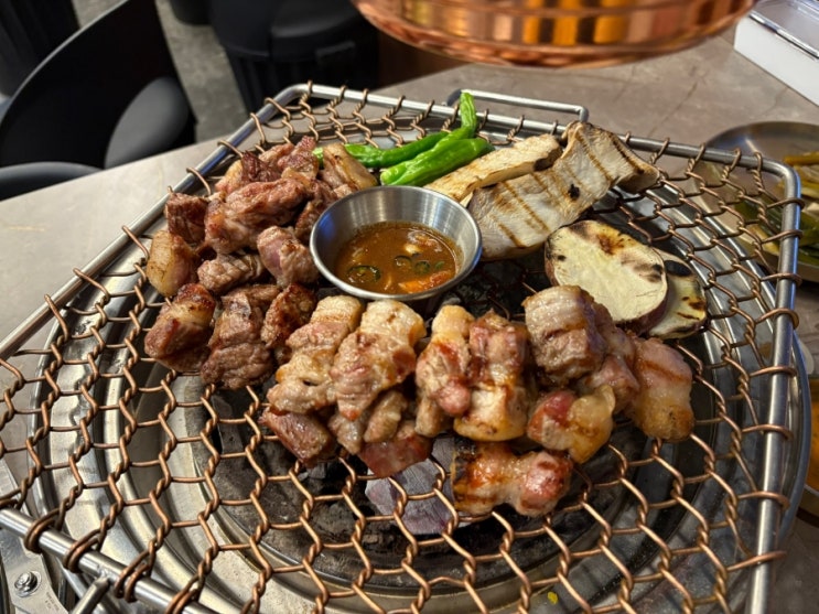  [왕십리맛집] 초벌되어 나와서 냄새 밸 걱정 없는 고깃집, 마장화로