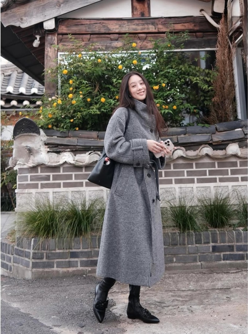 정려원 롱코트 핏 그레이코트코디 착한 코트 가격에 그렇지 못한 가방 , 부츠 가격
