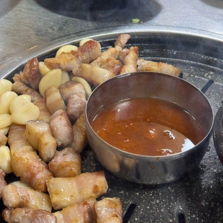  구로오류동맛집 반찬이 일품 멜젓까지 주는 고깃집 제주흑돼지오겹살전문
