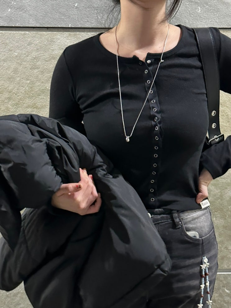  락케이크 펀칭 여자 기본티 추천 여자 기본 티셔츠