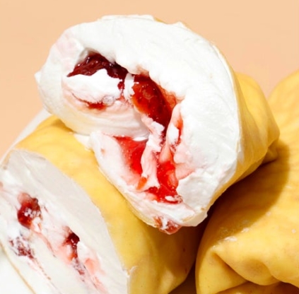  CU 수건케이크 리뷰: 생크림 VS 초코크림, 그 맛은?