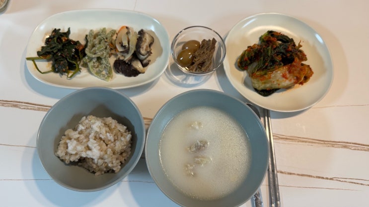 설 명절 음식 사골국 곰탕 추천 제품 아빠식당 사골곰탕 만능육수 설 명절 음식 사골국 곰탕 추천 제품 아빠식당 사골곰탕 만능육수