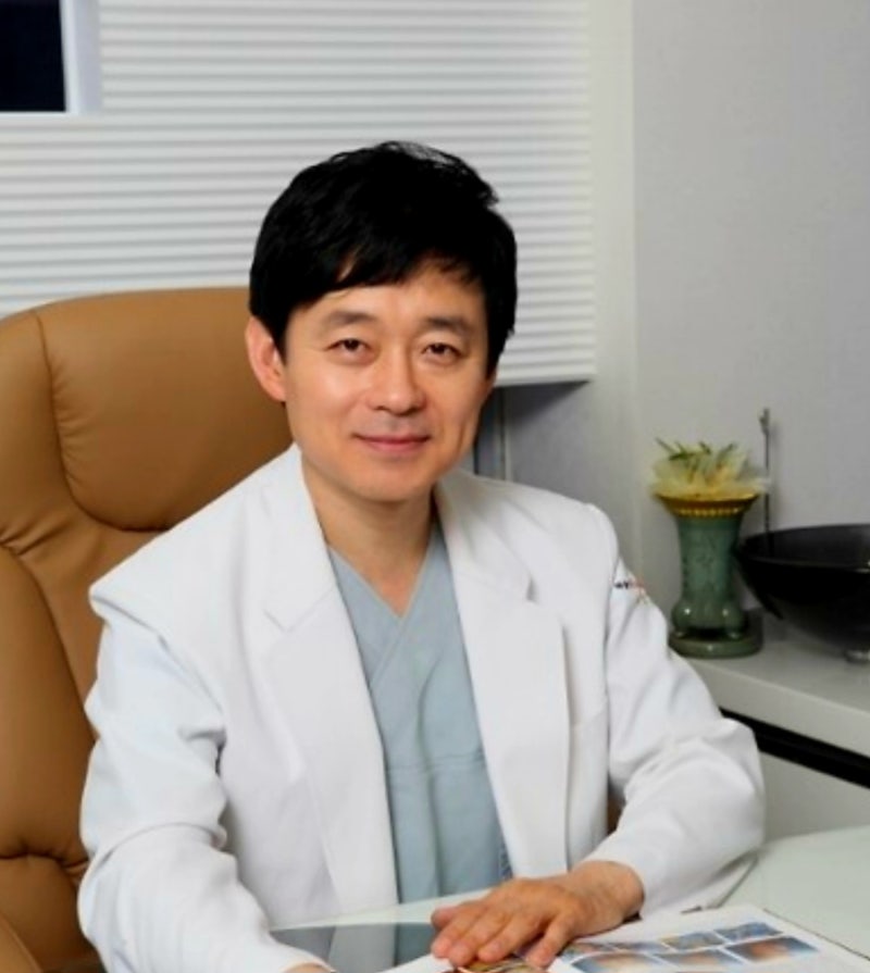 방송, 유튜브, 출판을 통해 많은 이들의 건강과 삶의 질 향상에 기여하고 있는 박용우교수 강....