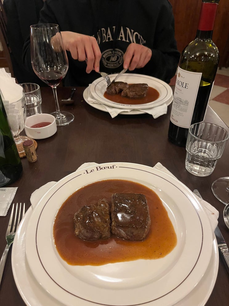 여의도 르뵈프 - 여의도역 인스타 맛집, 스테이크 보다 맛있는 메뉴는 이거!