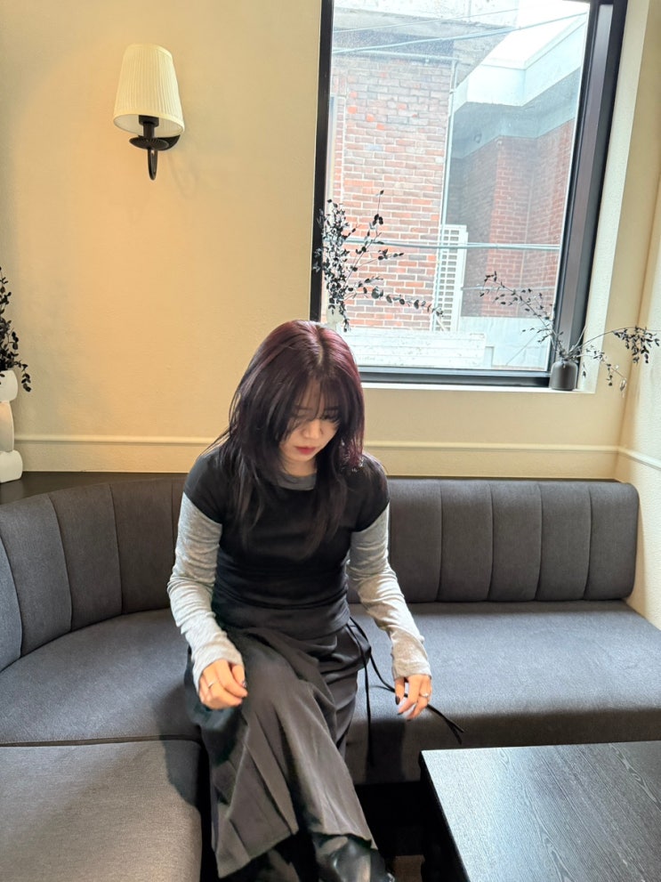  압구정 미용실 베이바이허슬기 라벤더 점에서 탈색없이 퍼플바질(레드바이올렛) 카리나 머리색 손민수 쿨톤염색 추천!