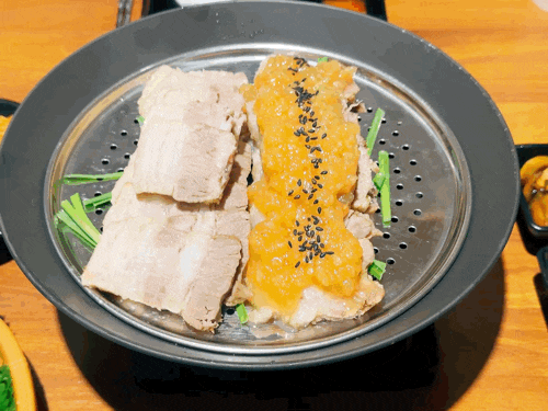  안양인덕원맛집! 대한민국만세족발! 보쌈이 맛있는 분위기 좋은 곳!