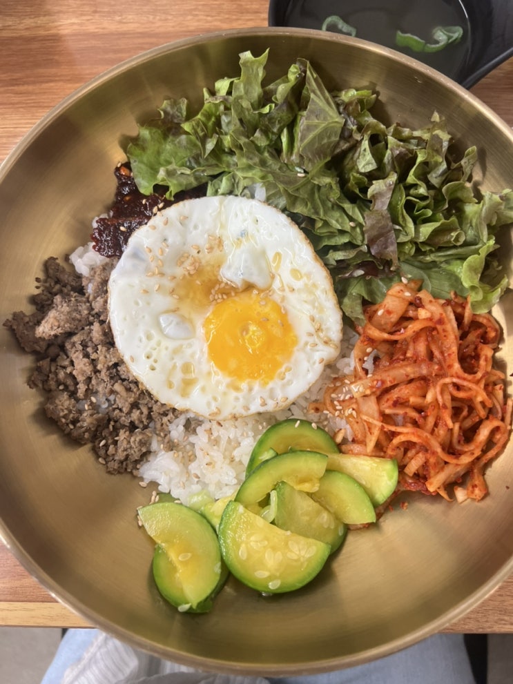  압구정 직장인 점심으로 든든한 한우비빔밥 맛집 ‘정희가’ 추천 후기