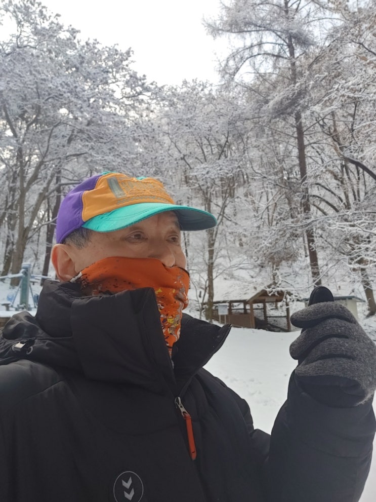설 연휴, 망현산의 설경(신송약수터) 설 연휴, 망현산의 설경(신송약수터)