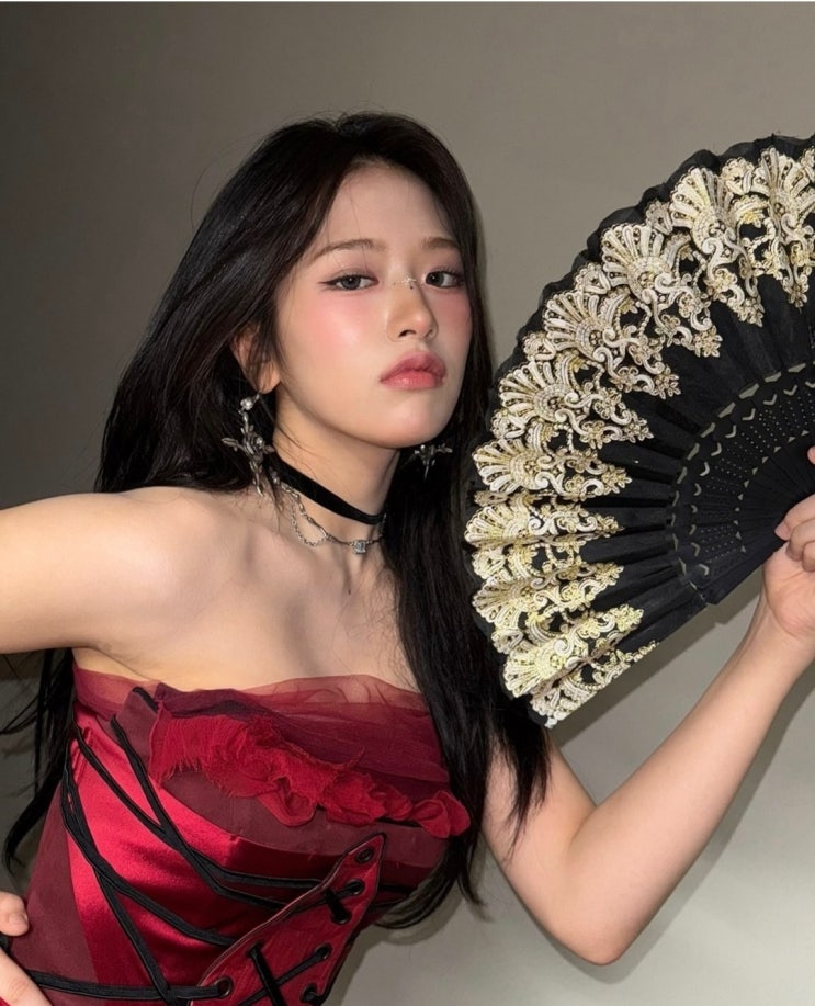 22살 <b>안유진</b>의 선택 나영석 vs 김태호? f.<b>살롱드립</b>