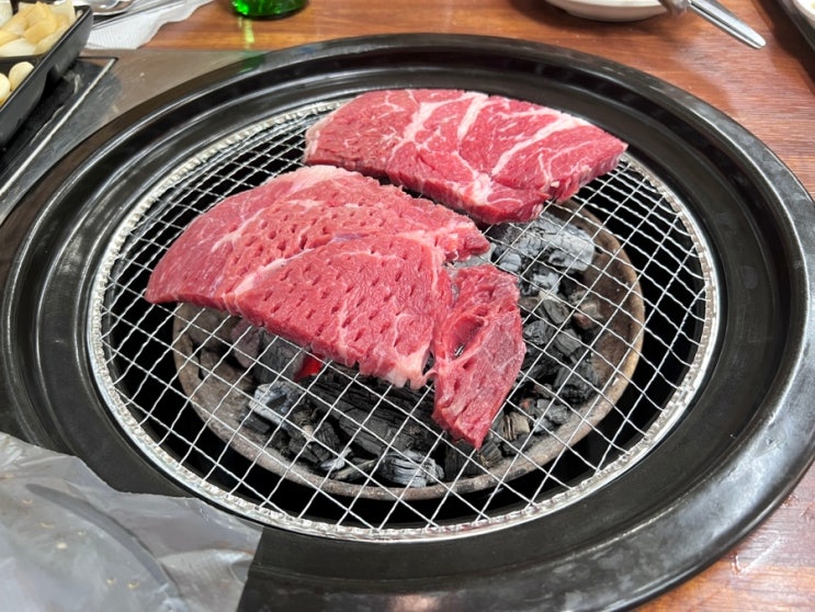  일산 파주 찜질방 삼겹살 무한리필 서울 근교 홍삼스파 숯가마 사우나