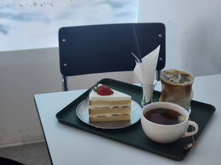  서울대입구역 샤로수길 카페 마인드멜드 후기