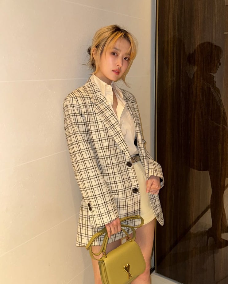  아미 AMI Fall-Winter 2025 Show WITH 박보영 최우식
