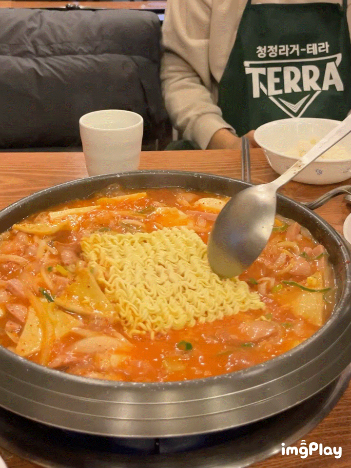  신림 대학동 다부찌, 부대찌개 먹으면 알감자튀김 줌