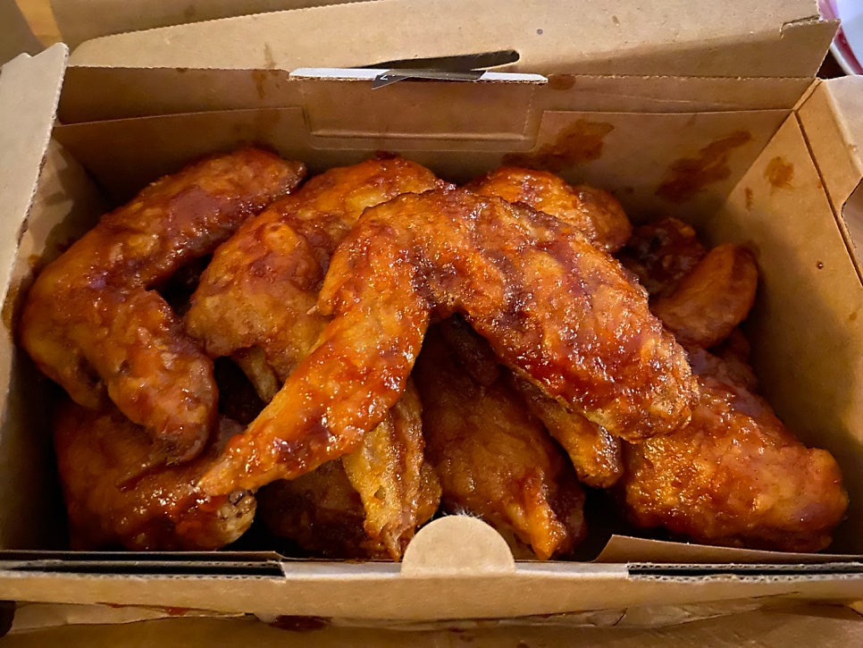 교촌치킨 영통2호점 사진 3